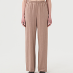 Pantalon en lin taupe pour femme.